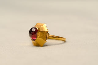 Scarce Medieval Garnet Ring