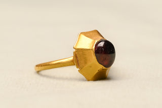 Scarce Medieval Garnet Ring