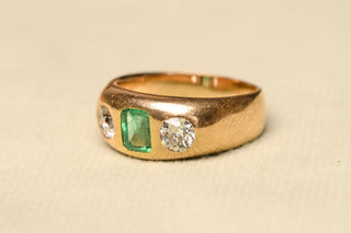 Antique Emerald and Diamond Ring