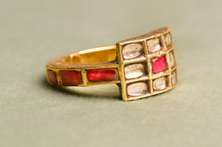 Antique Mughal Ruby and Polki Rock Crystal Gold Ring; Hyderabad, India, c.1850