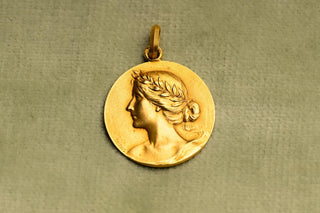 Antique French 18K Gold c.1910 Art Nouveau Medal Pendant of La France by Lozane
