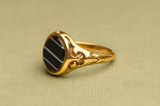 Victorian 18K Gold Banded Agate Signet Ring c.1870 Pinky Gentleman's Ring