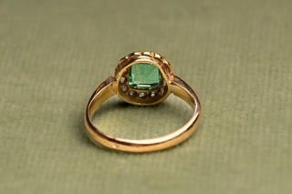 Victorian Emerald and Diamond Cluster Ring by Raymond c.1890 Brussels