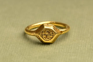 Ancient Javanese 'Sri' Ring