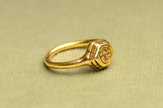 Ancient Javanese 'Sri' Ring
