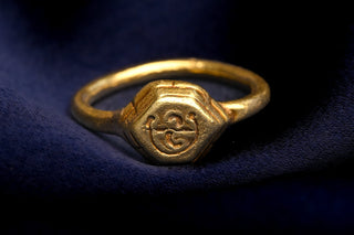 Ancient Javanese 'Sri' Ring