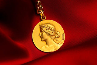 Antique French 18K Gold c.1910 Art Nouveau Medal Pendant of La France by Lozane
