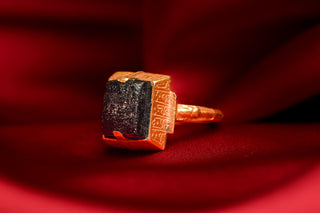 Ancient Blue Glass Ring Seljuk High-Carat Gold