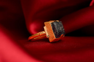 Ancient Blue Glass Ring Seljuk High-Carat Gold