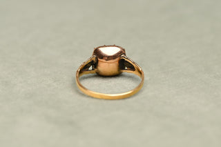 Georgian Portuguese Foiled Blue Paste Solitaire Ring, c.1760–1780