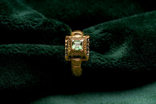 French Regional Emerald “Tombeau” Ring, Poitou-Charentes, c.1830