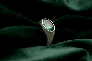 Vintage Platinum & Colombian Emerald Solitaire Ring, Vienna c.1935