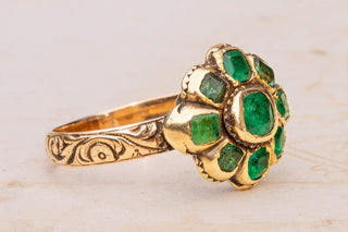 17th Century Gold Emerald Ring