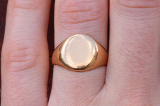 Victorian Gold Signet Ring