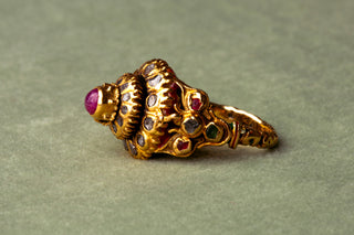 Rare Courtly Siam Ceremonial Ring