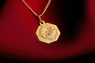 Vintage Gold Pisces Pendant