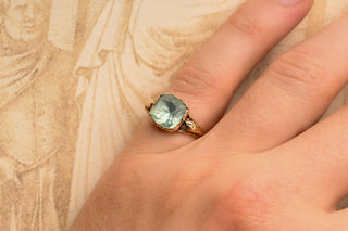Georgian Portuguese Foiled Blue Paste Solitaire Ring, c.1760–1780