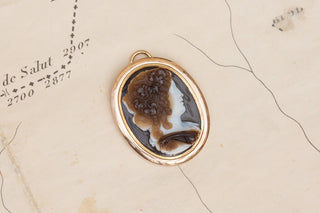 Early 19th Century Italian Agate Cameo Pendant-Ravensbury Antiques